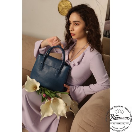 Женская кожаная сумка "Ванесса" (синяя)